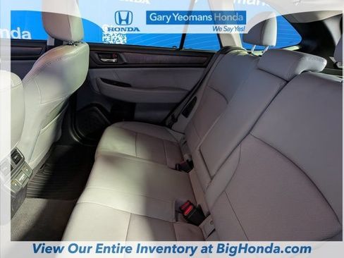 Used 2018 Subaru Outback 2.5i Limited AWD/4WD image 18