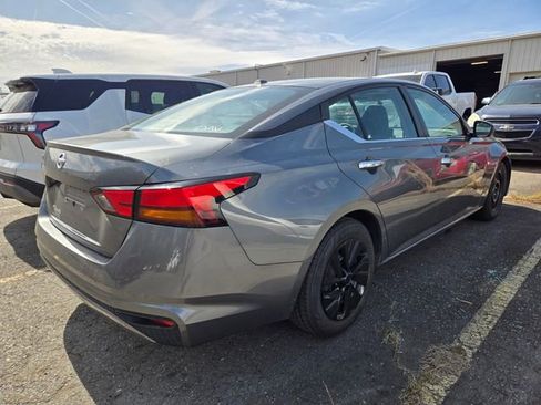 Used 2019 Nissan Altima 2.5 S image 5