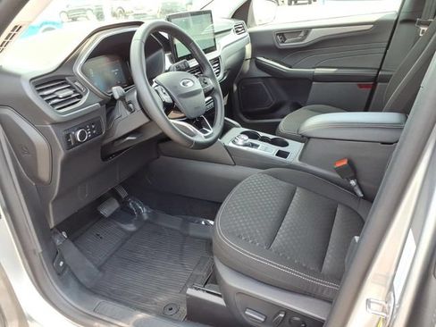 Used 2024 Ford Escape Active w/ Tech Pack #1 AWD/4WD image 12