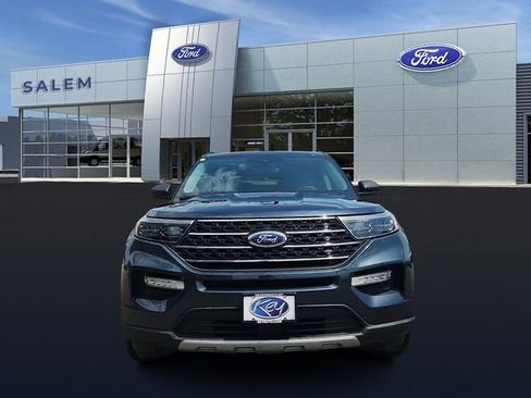 Certified 2023 Ford Explorer XLT w/ Equipment Group 202A AWD/4WD image 7
