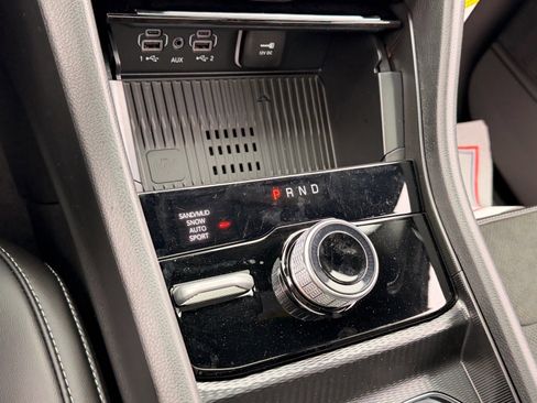 New 2026 Jeep Grand Cherokee Altitude AWD/4WD image 19