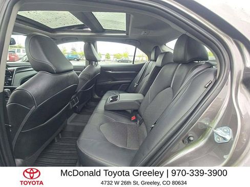 Used 2021 Toyota Camry XSE FWD image 5