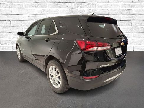 Used 2024 Chevrolet Equinox LT w/ LPO, Floor Liner Package AWD/4WD image 4