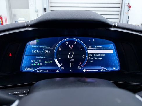 Used 2024 Chevrolet Corvette Stingray Preferred Conv w/ 2LT image 37