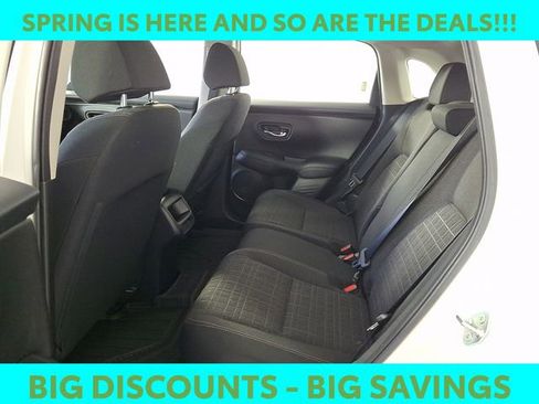 Used 2023 Honda HR-V LX image 11