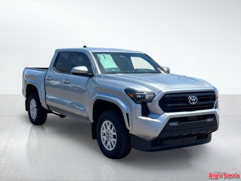 New 2026 Toyota Tacoma SR5 AWD/4WD image 8
