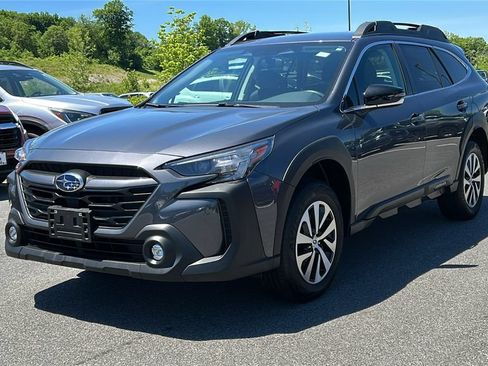 Certified 2024 Subaru Outback Premium AWD/4WD image 3