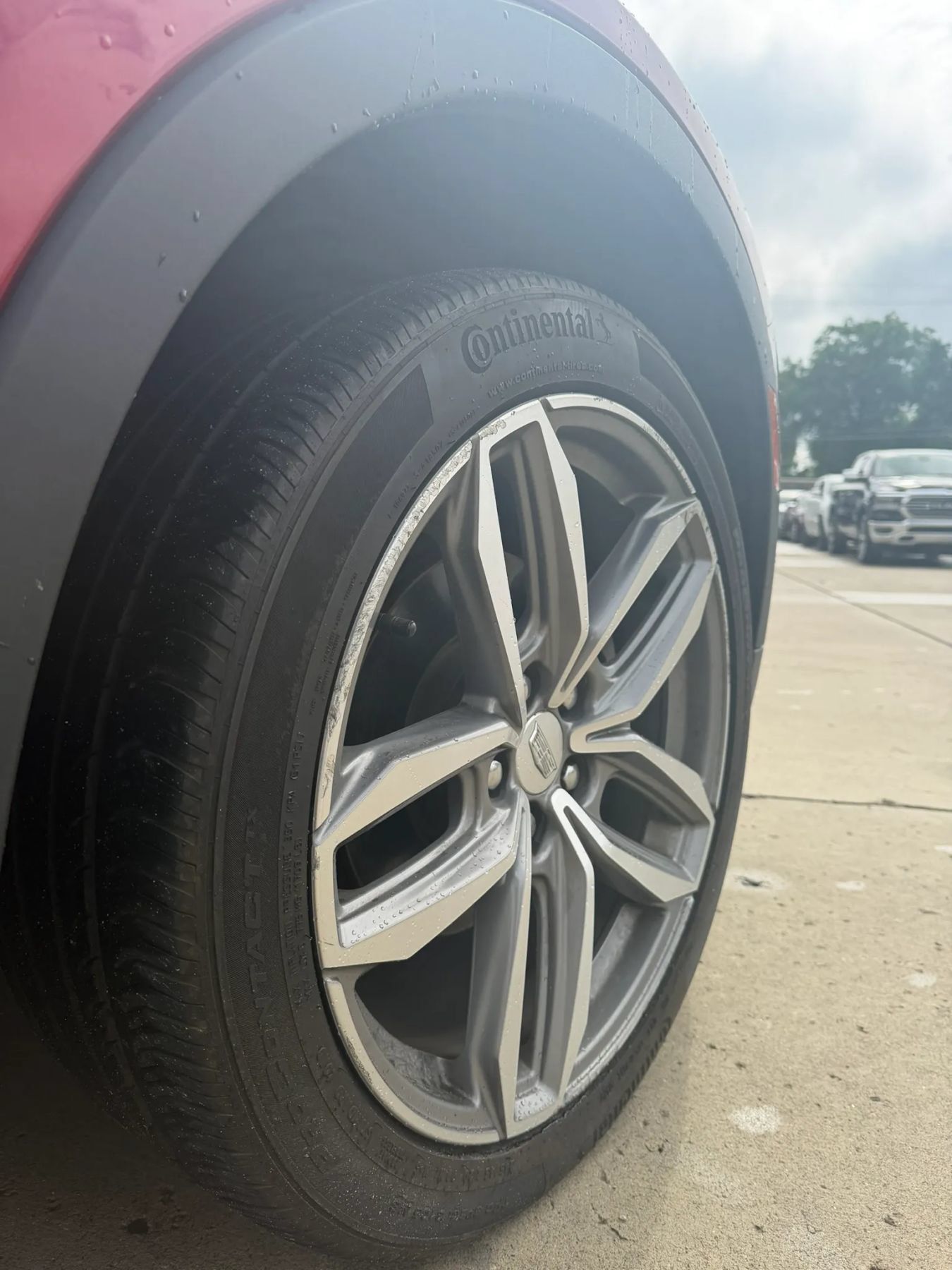 Used 2019 Cadillac XT4 Sport w/ Driver Assist Package FWD image 9