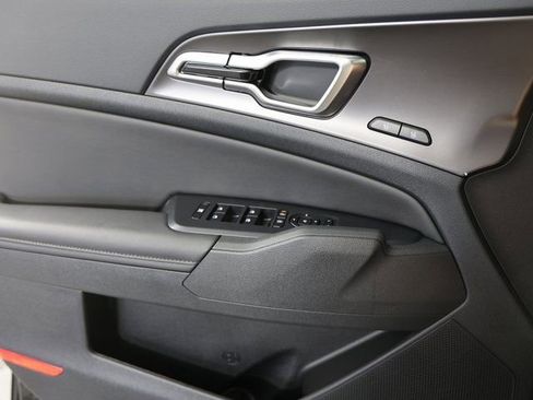 Certified 2026 Kia Sportage SX image 27