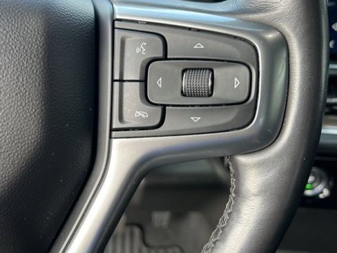 Used 2022 Chevrolet Silverado 1500 LT image 25