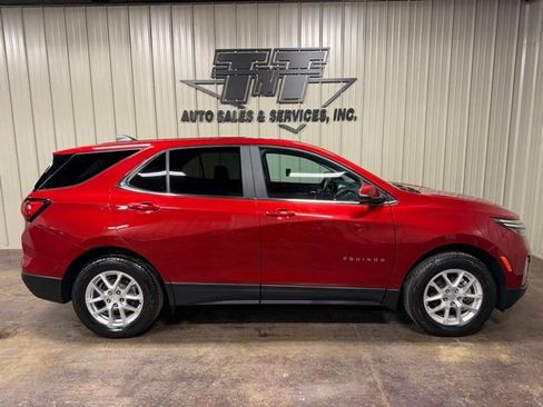 Used 2023 Chevrolet Equinox LT image 7