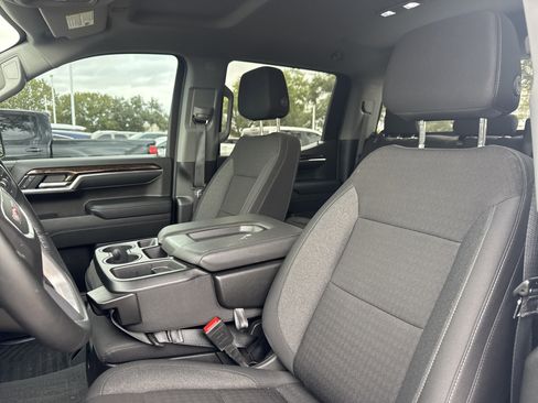 Used 2024 GMC Sierra 1500 Elevation image 6