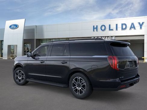 New 2026 Ford Expedition Max Active RWD image 4