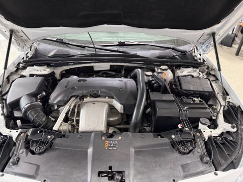 Used 2019 Buick Regal Avenir w/ Driver Confidence Package II image 36