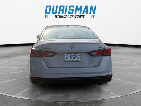 Used 2024 Nissan Altima 2.5 SR FWD image 5