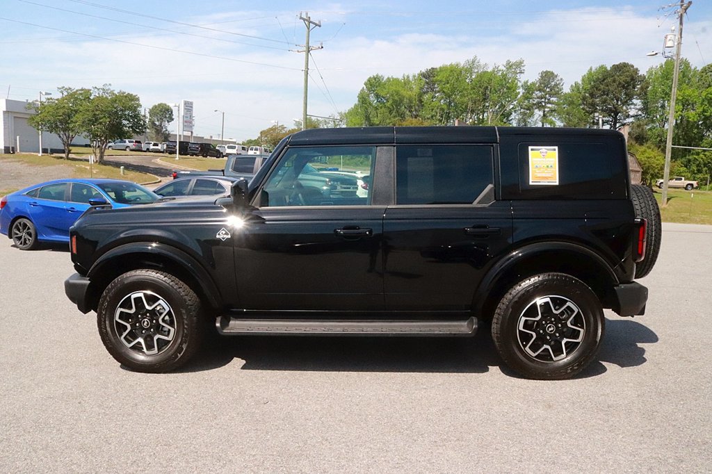 Used 2025 Ford Bronco Outer Banks AWD/4WD image 4