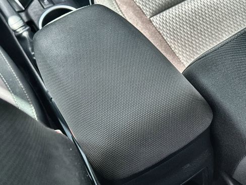 Used 2018 Toyota Corolla LE image 22