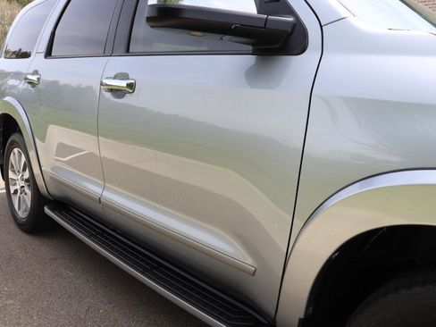 Used 2016 Toyota Sequoia Limited image 21