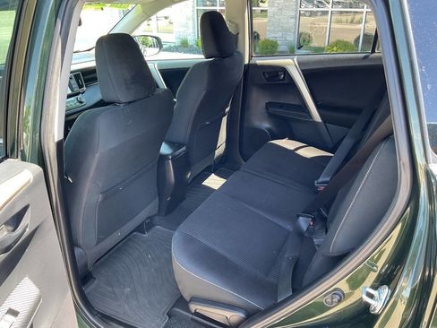 Used 2013 Toyota RAV4 XLE AWD/4WD image 27
