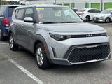Used 2024 Kia Soul LX w/ Option Group 015 image 2