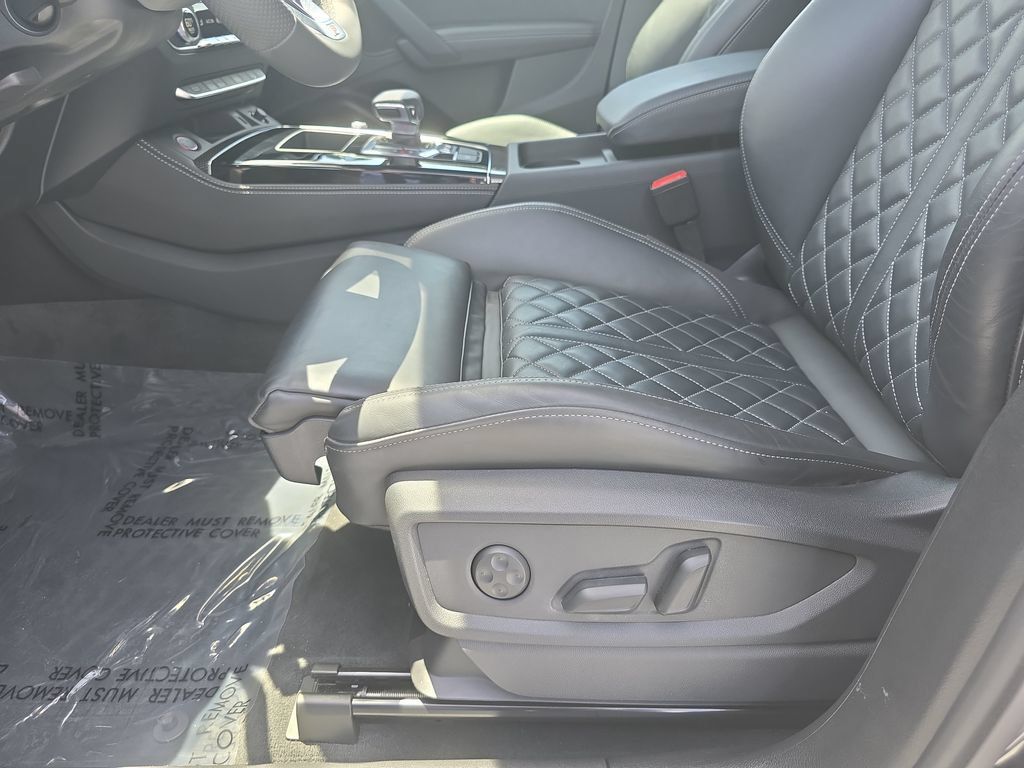 Used 2023 Audi SQ5 Premium Plus w/ Premium Plus Package AWD/4WD image 24