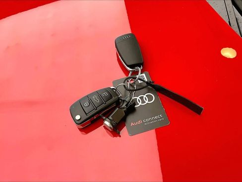 Certified 2025 Audi Q3 2.0T Premium Plus w/ Premium Plus Package AWD/4WD image 15