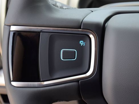 New 2026 Ford Expedition Active RWD image 8