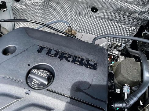 Used 2023 Chevrolet TrailBlazer RS w/ Sun and Liftgate Package image 30