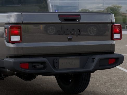 New 2026 Jeep Gladiator Sport AWD/4WD image 13
