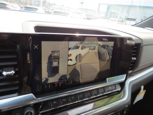 New 2026 Chevrolet Silverado 1500 LTZ w/ LTZ Premium Package image 19