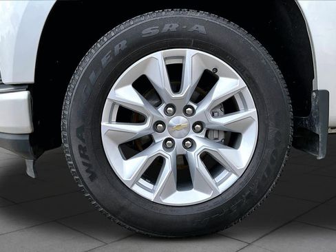Used 2021 Chevrolet Silverado 1500 Custom RWD image 13