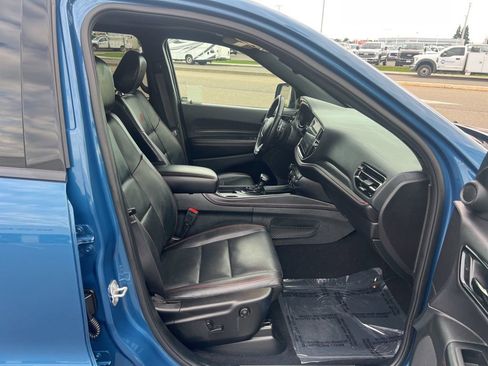 Used 2025 Dodge Durango GT image 31
