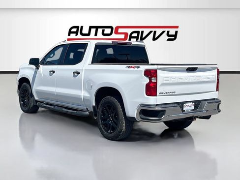 Used 2025 Chevrolet Silverado 1500 Custom w/ Turbomax Blackout Package AWD/4WD image 5