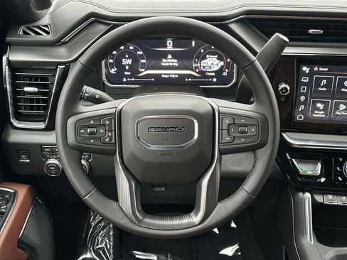 New 2026 GMC Sierra 2500 Denali Ultimate w/ Max Trailering Package image 8