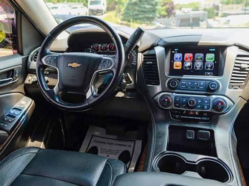 Used 2019 Chevrolet Tahoe LS w/ Enhanced Driver Alert Package AWD/4WD image 41