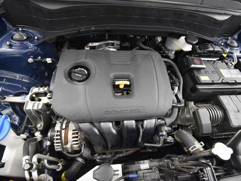 Used 2024 Kia Seltos EX image 16