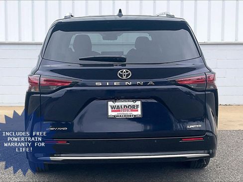 New 2026 Toyota Sienna Limited AWD/4WD image 5
