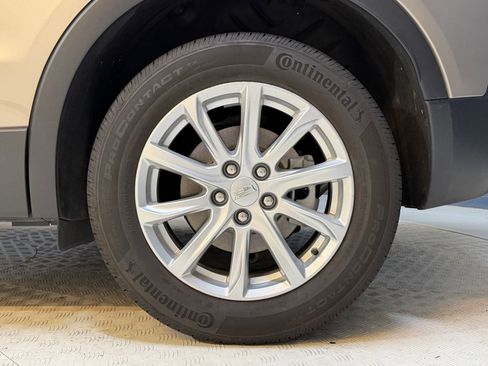 Certified 2023 Cadillac XT4 Luxury image 12