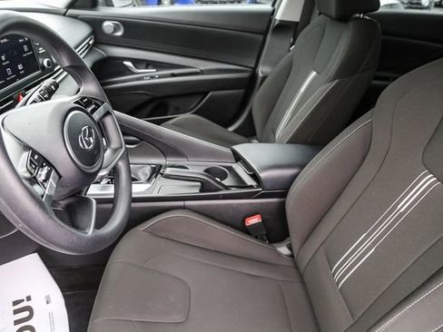 Certified 2023 Hyundai Elantra SEL image 16