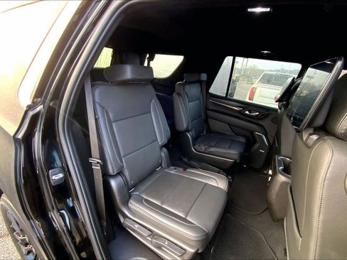 Used 2021 GMC Yukon Denali w/ Denali Ultimate Package image 19