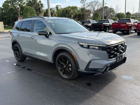 Certified 2025 Honda CR-V Sport-L image 7