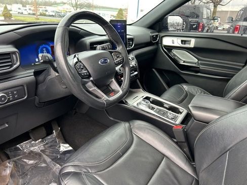 Used 2021 Ford Explorer ST w/ Equipment Group 401A image 14