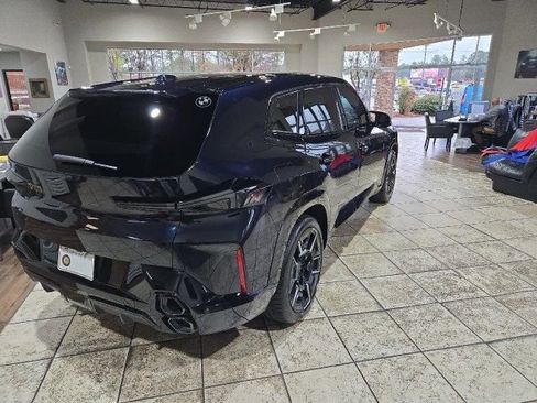 Used 2023 BMW XM image 5