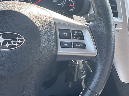 Used 2014 Subaru Legacy 2.5i Limited AWD/4WD image 5