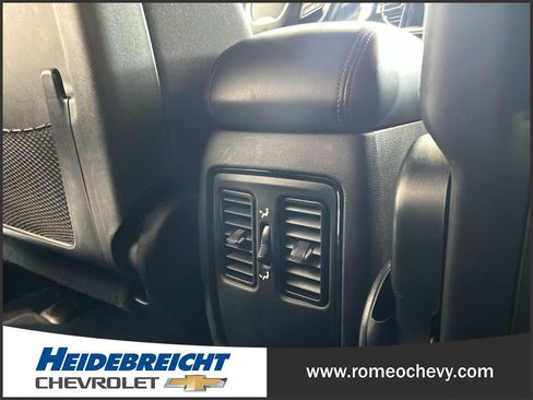 Used 2023 Dodge Durango GT AWD/4WD image 16