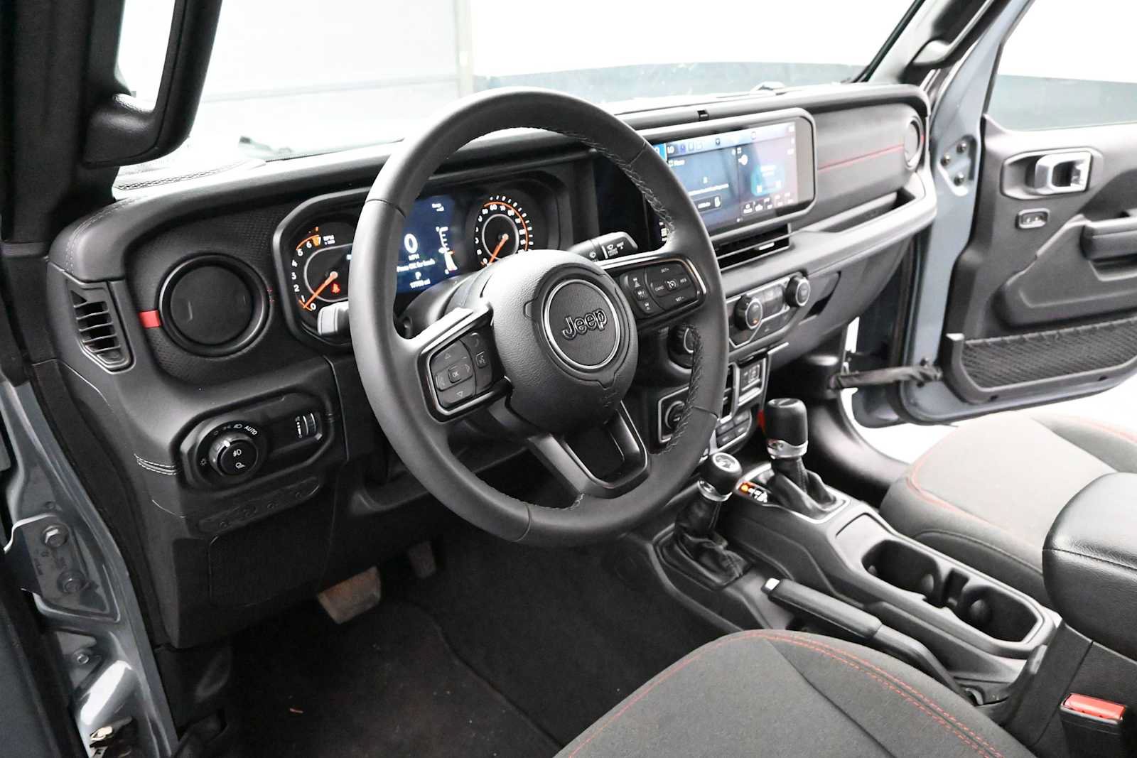 Used 2026 Jeep Gladiator Rubicon AWD/4WD image 10