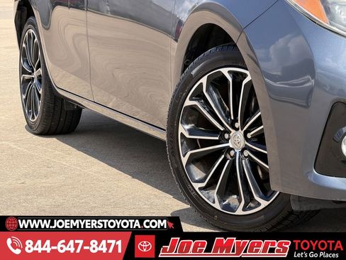 Used 2015 Toyota Corolla S image 12