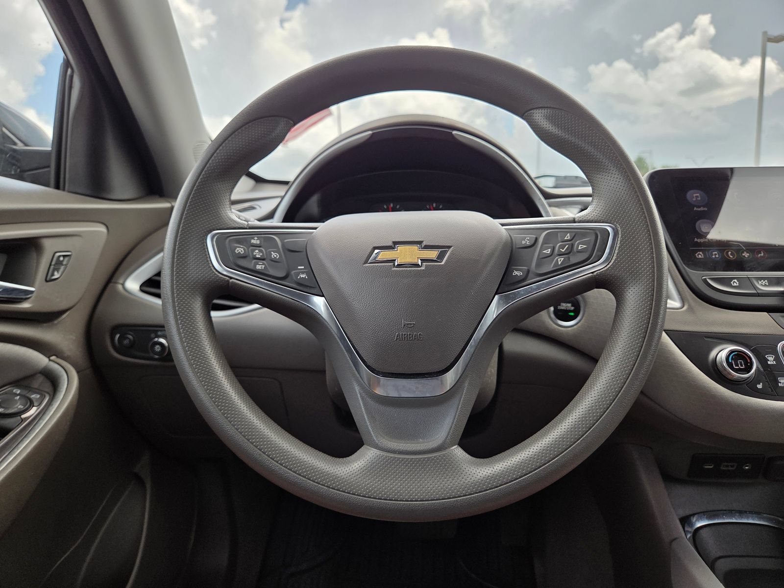 Used 2024 Chevrolet Malibu LT FWD image 45