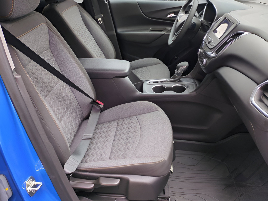 Certified 2024 Chevrolet Equinox LT FWD image 32