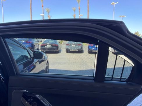 Used 2023 BMW 740i RWD image 13